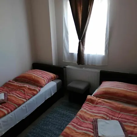 Aba - Boebe Vendeghaz Apartment